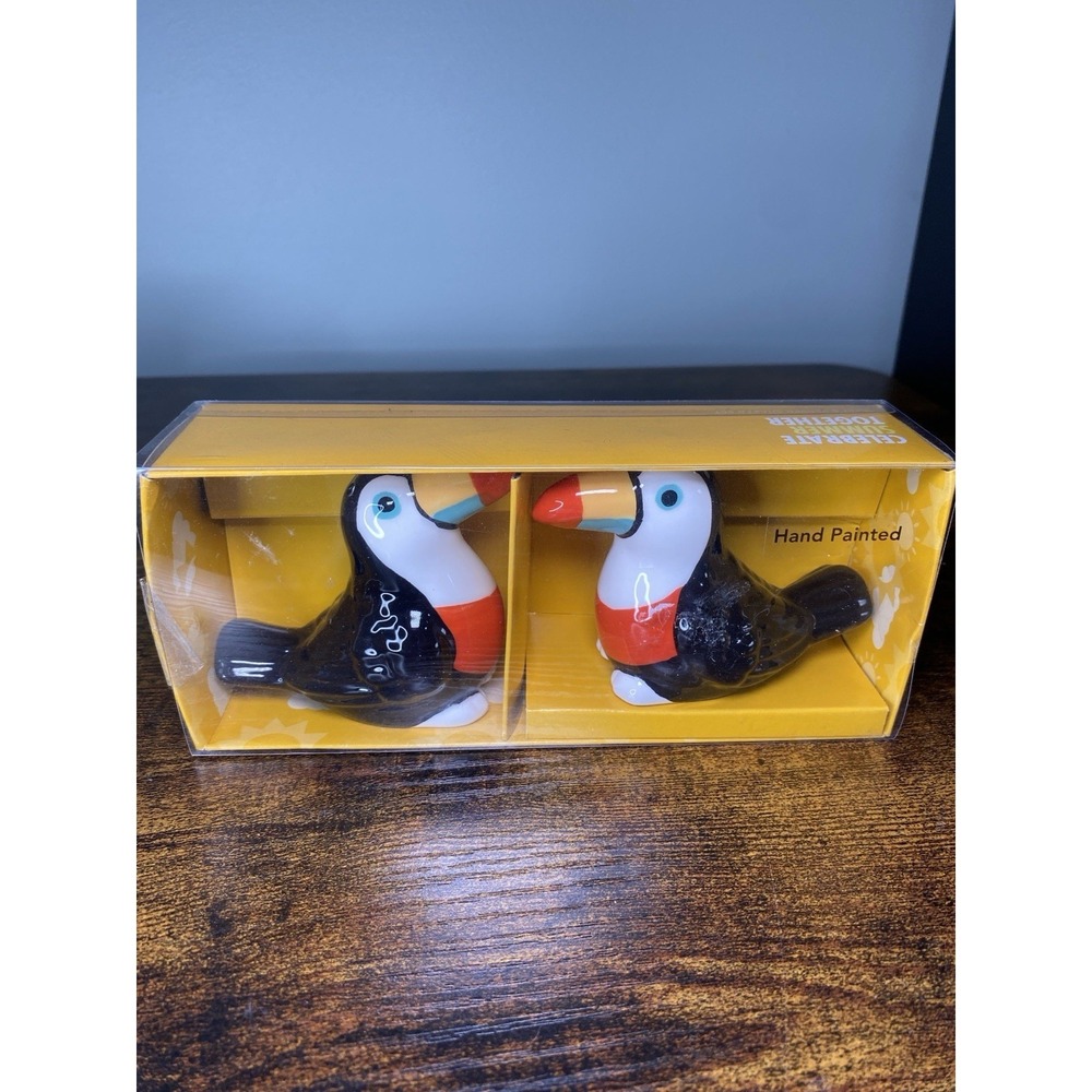 Summer Luau Toucan Salt & Pepper Shakers Kohls Hand Painted NEW